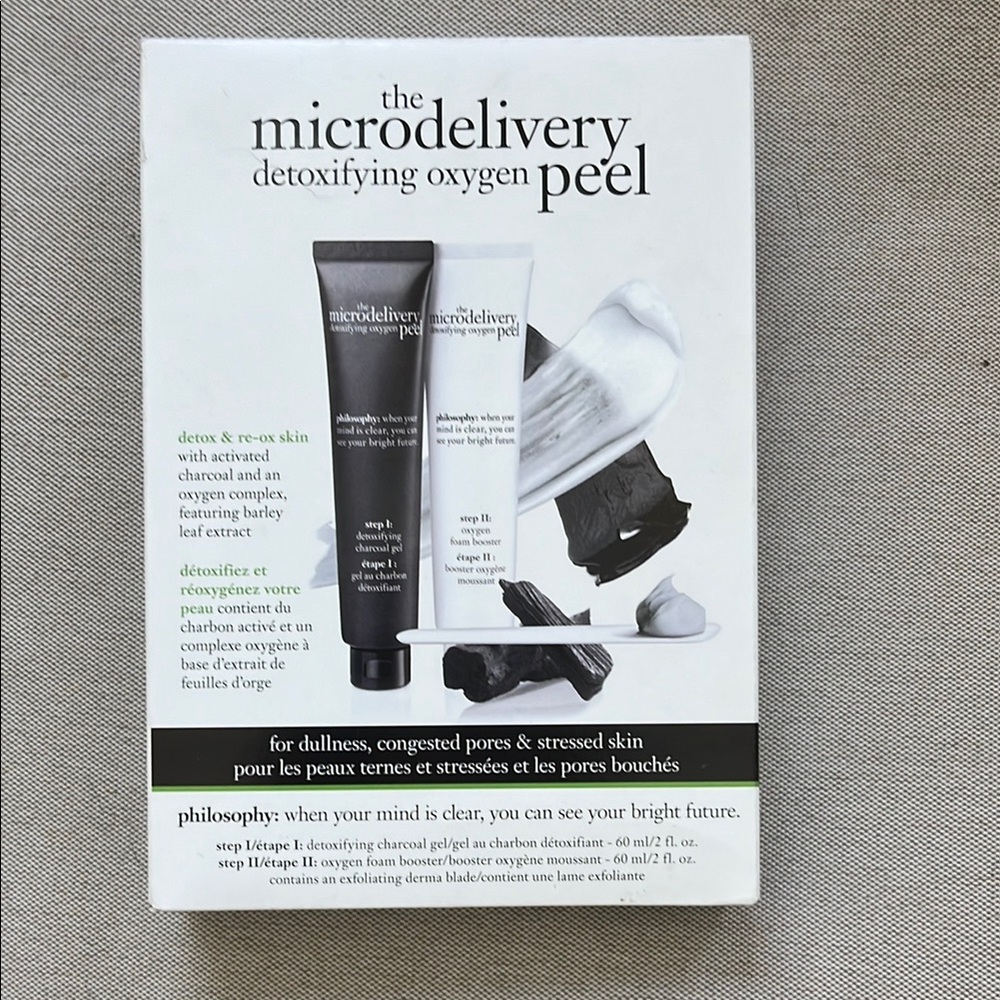 Philosophy Microdelivery Detoxifying Oxygen Peel - Black and White